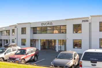 6% yield - New 5 year lease