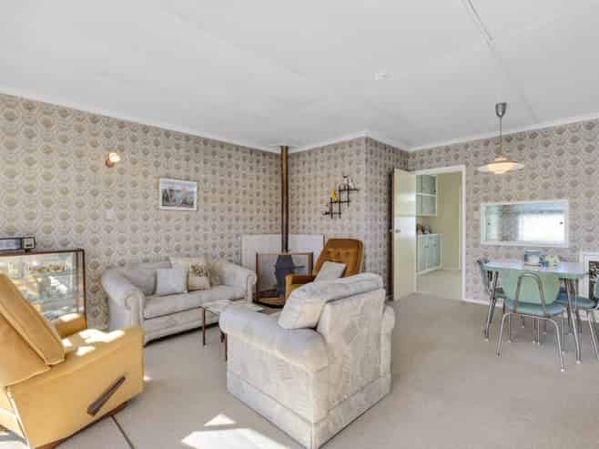 2/3A Marsden Road, Stoke