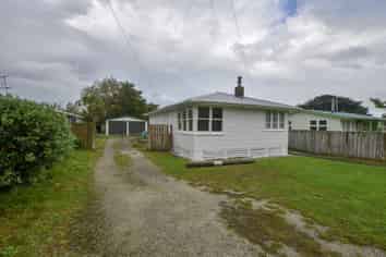 12 Watt Street , Featherston