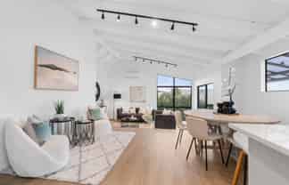 13 Frosses Place, Massey