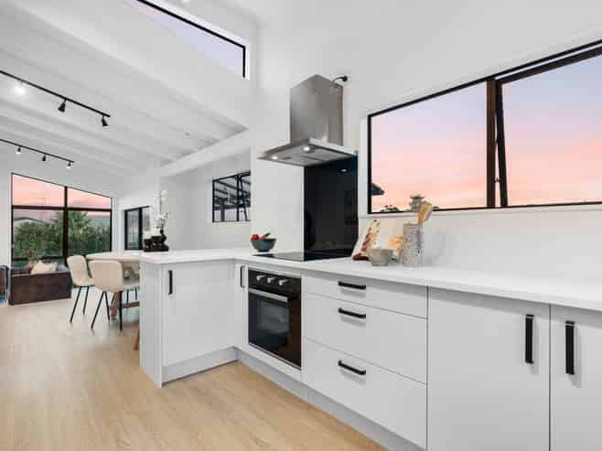 13 Frosses Place, Massey