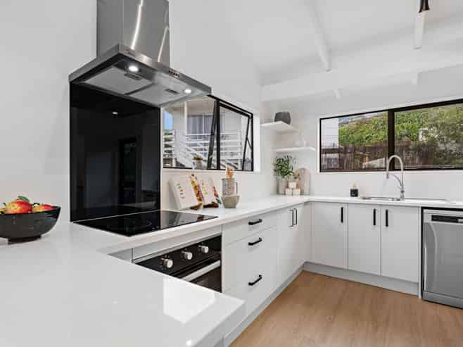 13 Frosses Place, Massey