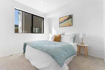 4/67 Royal View Road, Te Atatu South