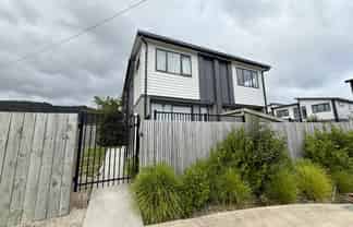 1/6 Bertram Grove, Naenae