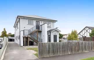 360 Worcester Street , Linwood