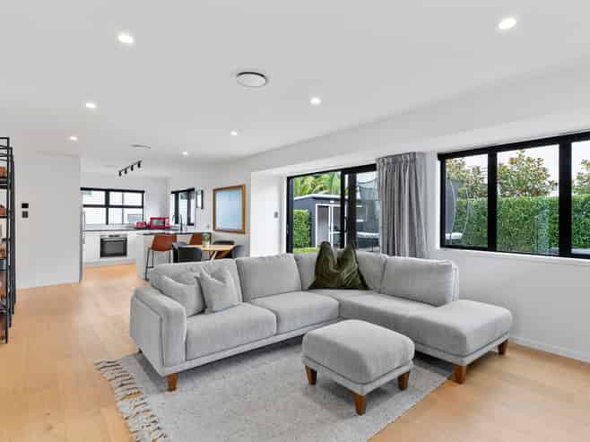 2/6 Vinter Terrace, Mount Albert