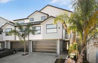 29B Shrule Place, Huntington