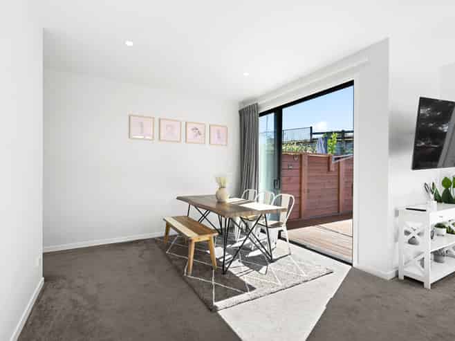 29B Shrule Place, Huntington