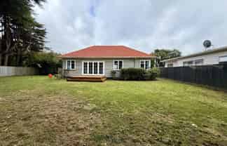 11 Seddon Street, Naenae