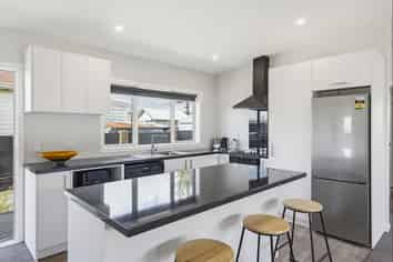 33 Keepa Street, Levin