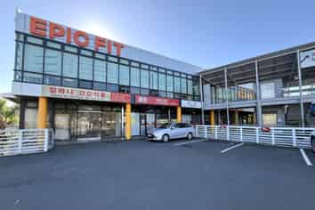 PRIME HOSPITALITY SPACE FOR LEASE
