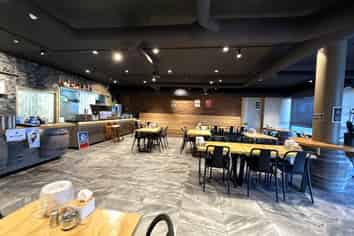 PRIME HOSPITALITY SPACE FOR LEASE
