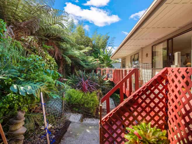 1/24 Everard Avenue, Army Bay