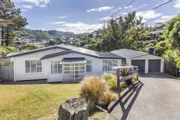 35 Awa Road, Miramar