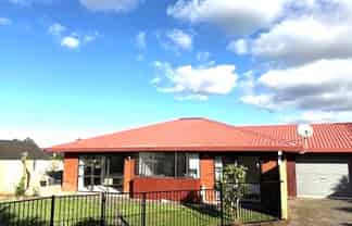 5/186 Queen Street, Pukekohe