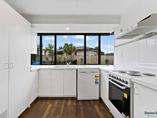 5/186 Queen Street, Pukekohe