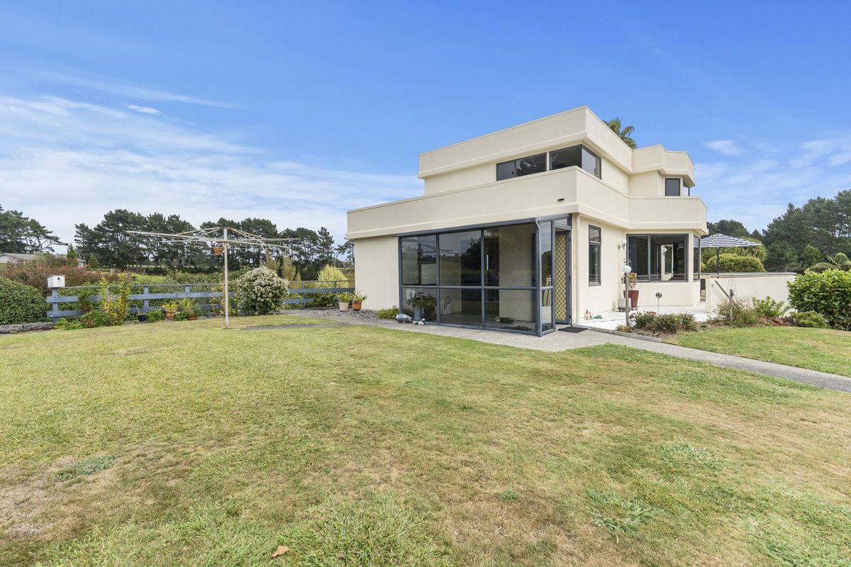 Flat Land, Space, Privacy Opportunity Awaits