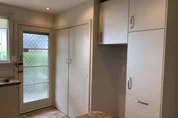 2/207 Colombo Street, Sydenham