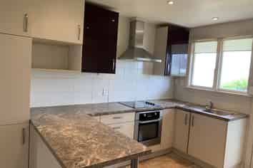 2/207 Colombo Street, Sydenham