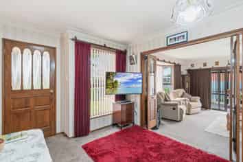 69a Clifton Street, Windsor