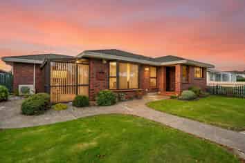 69a Clifton Street, Windsor