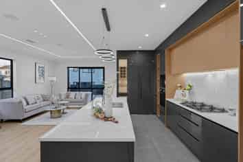 5 Catalina Avenue, Rosehill