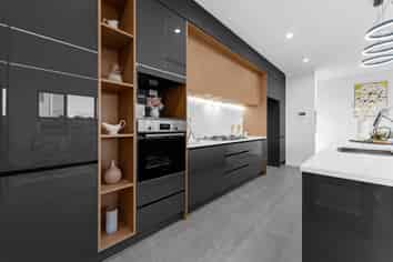 5 Catalina Avenue, Rosehill