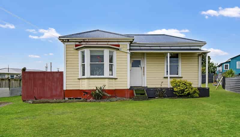 4 Ashton Terrace, Castlecliff