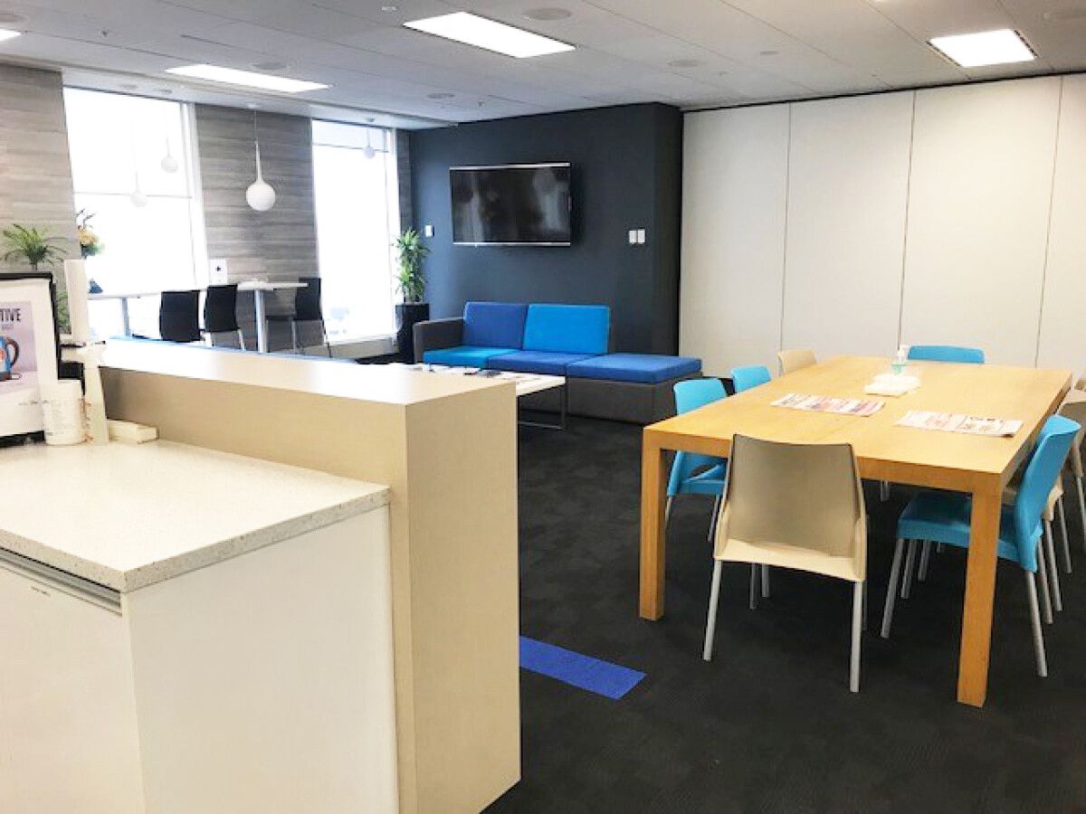 Level 20 Office in the Iconic Majestic Centre - Flere