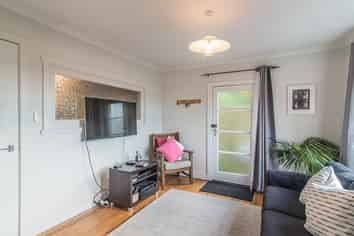 92 Duncan Terrace, Kilbirnie