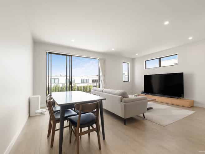 12 Porowha Road, Westgate