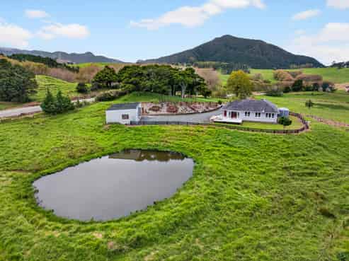 109 Mountain Road, Maungaturoto