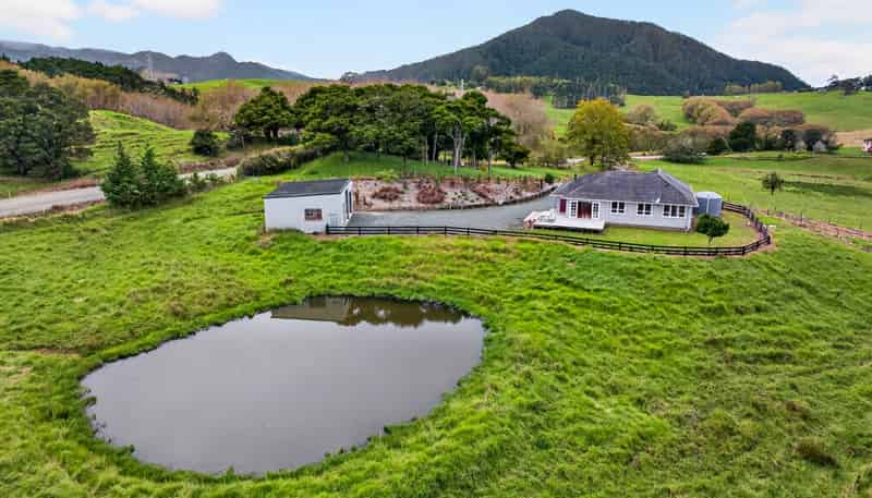 109 Mountain Road, Maungaturoto