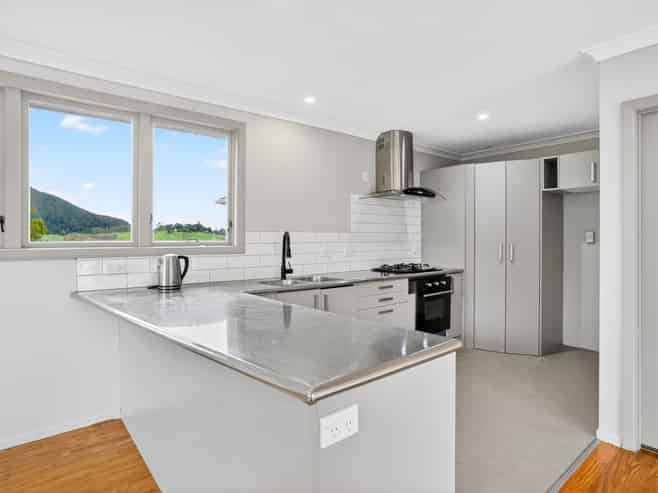 109 Mountain Road, Maungaturoto