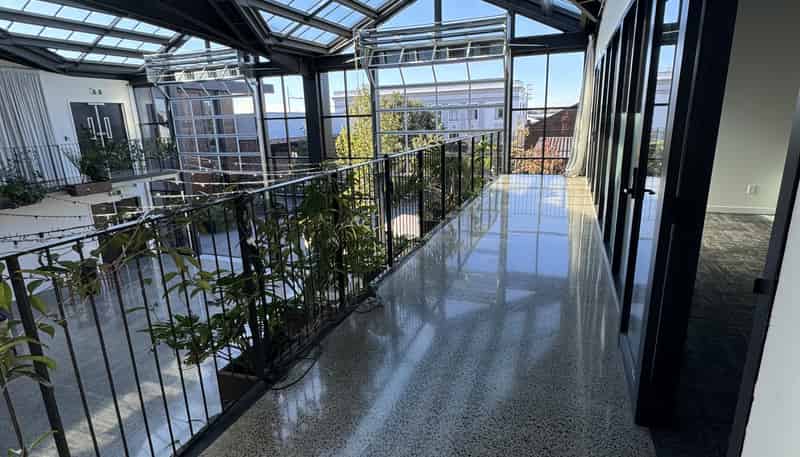 201-209 Queen Street East, Hastings