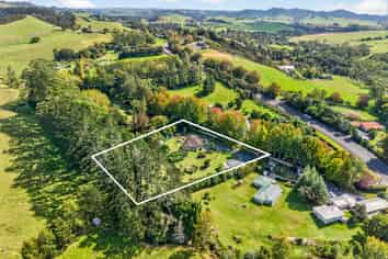 725C Puketona Road, Haruru