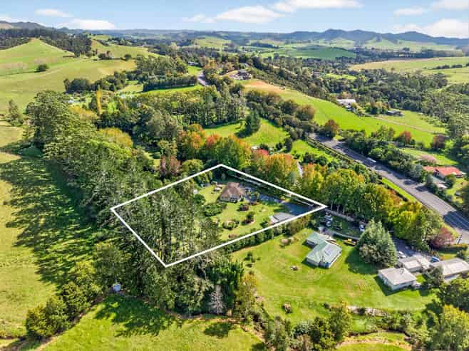 725C Puketona Road, Haruru