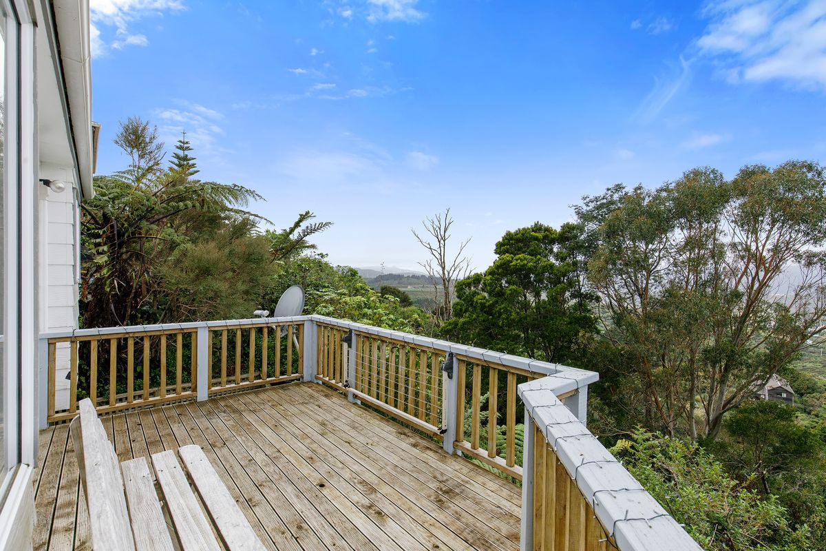 Views and Value in Kelson! BEO $699,000! - Widok 5