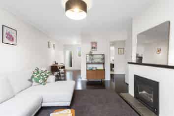 2/49 Ranfurly Street, Saint Albans