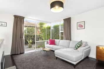 2/49 Ranfurly Street, Saint Albans