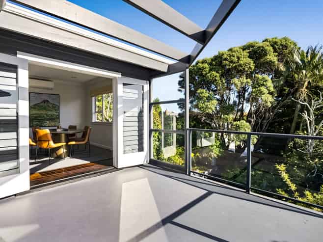 290 Devon Street West, New Plymouth