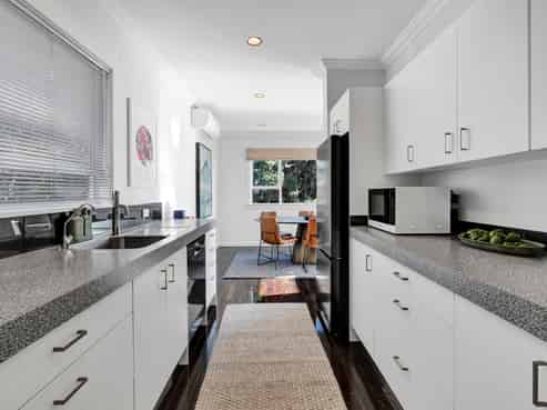 290 Devon Street West, New Plymouth