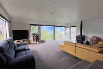 20 Dart Place, Fernhill/Sunshine Bay