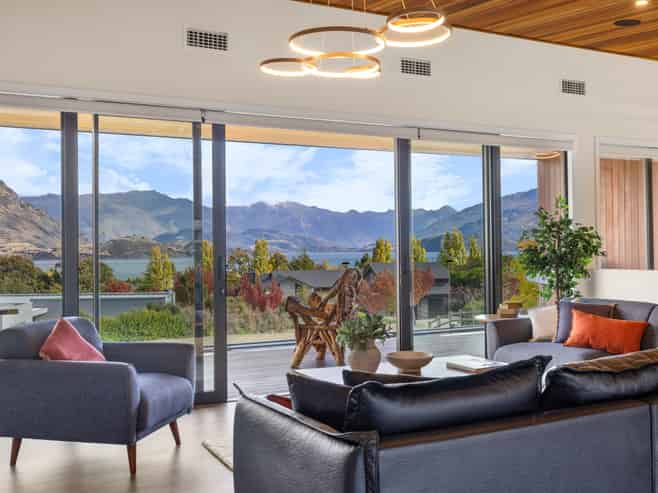 15 Forest Heights, Wanaka