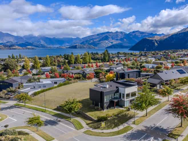 15 Forest Heights, Wanaka