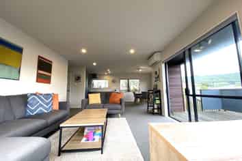 4 Tarawera Road, Johnsonville