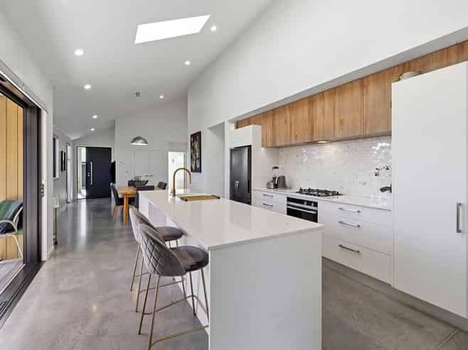 2/31 Links Drive, Waiwhakaiho