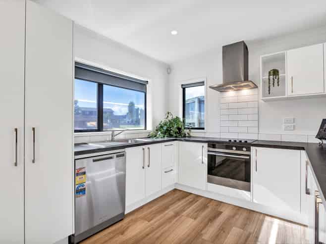 93 Banks Street, Marfell