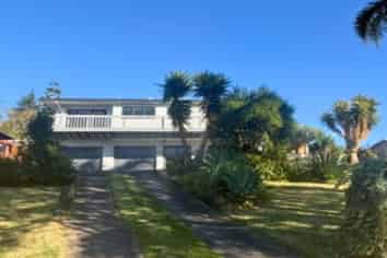 42 James Cook Drive,, Welcome Bay