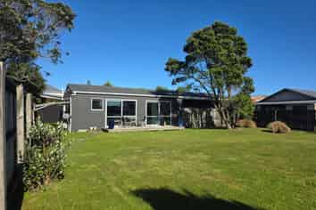 18 Beach Street, Hokitika